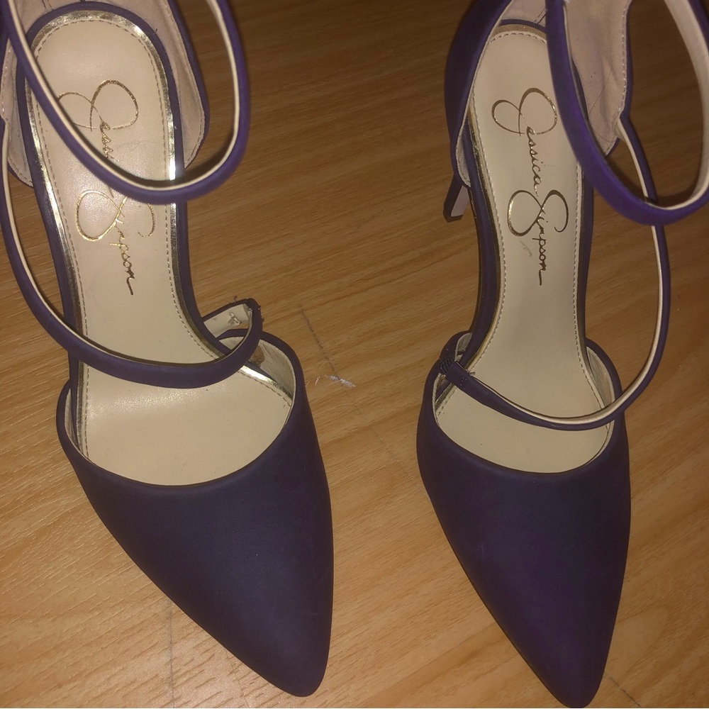 Jessica Simpson• 7 1/2 • Purple Stiletto Heels